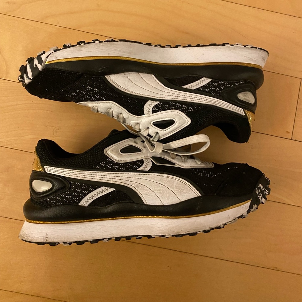 Puma sneakers